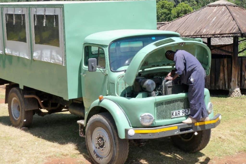 Veoauto hoolduses Aafrikas
